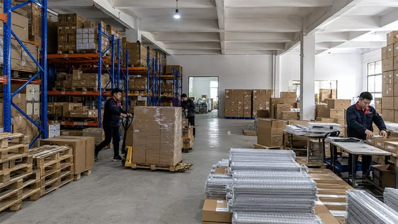 Warehouse & Shipping